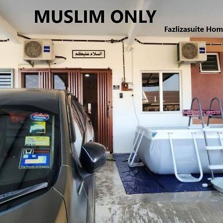 Fazlizasuite Homestay @ Teluk Kemang-Muslim Preferred Port Dickson Eksteriør bilde