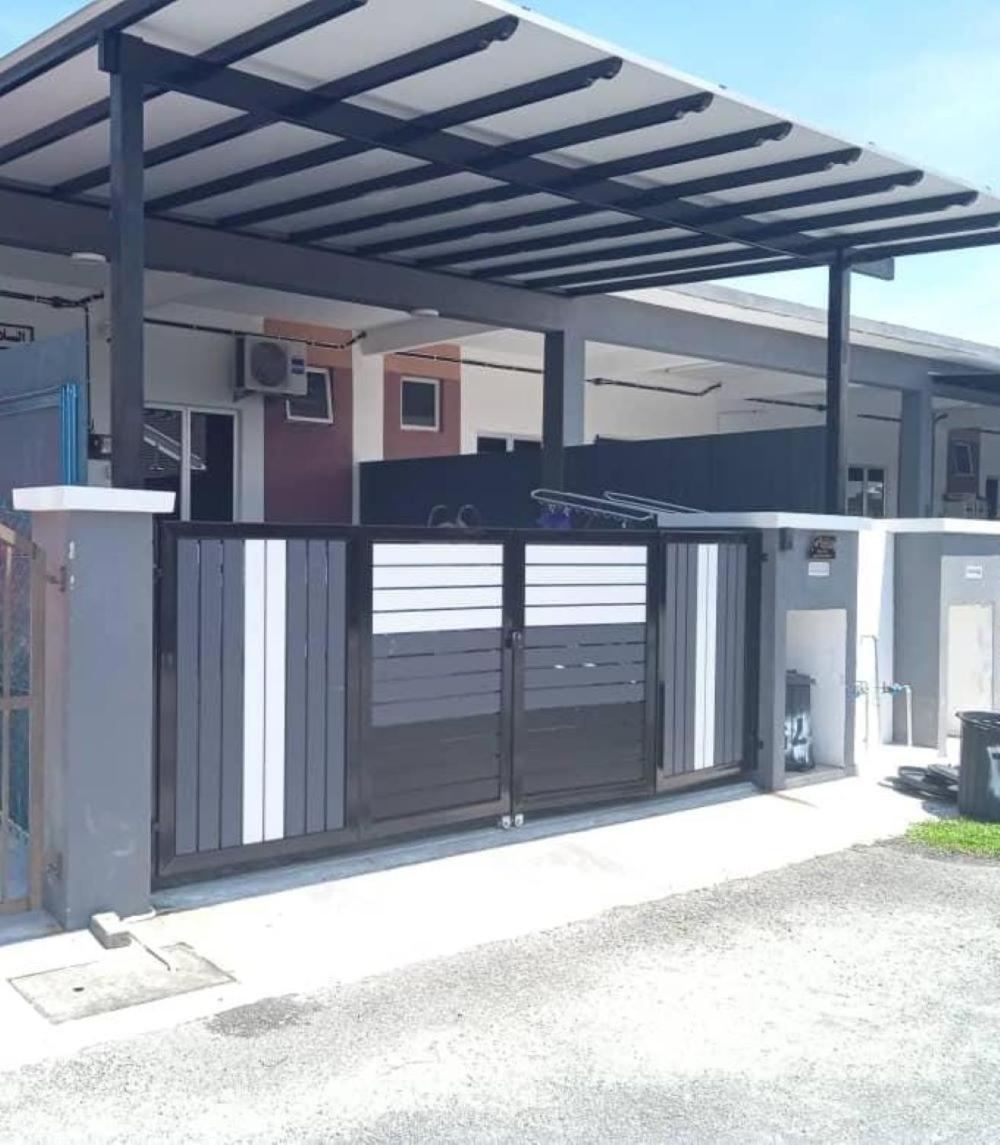 Fazlizasuite Homestay @ Teluk Kemang-Muslim Preferred Port Dickson Eksteriør bilde