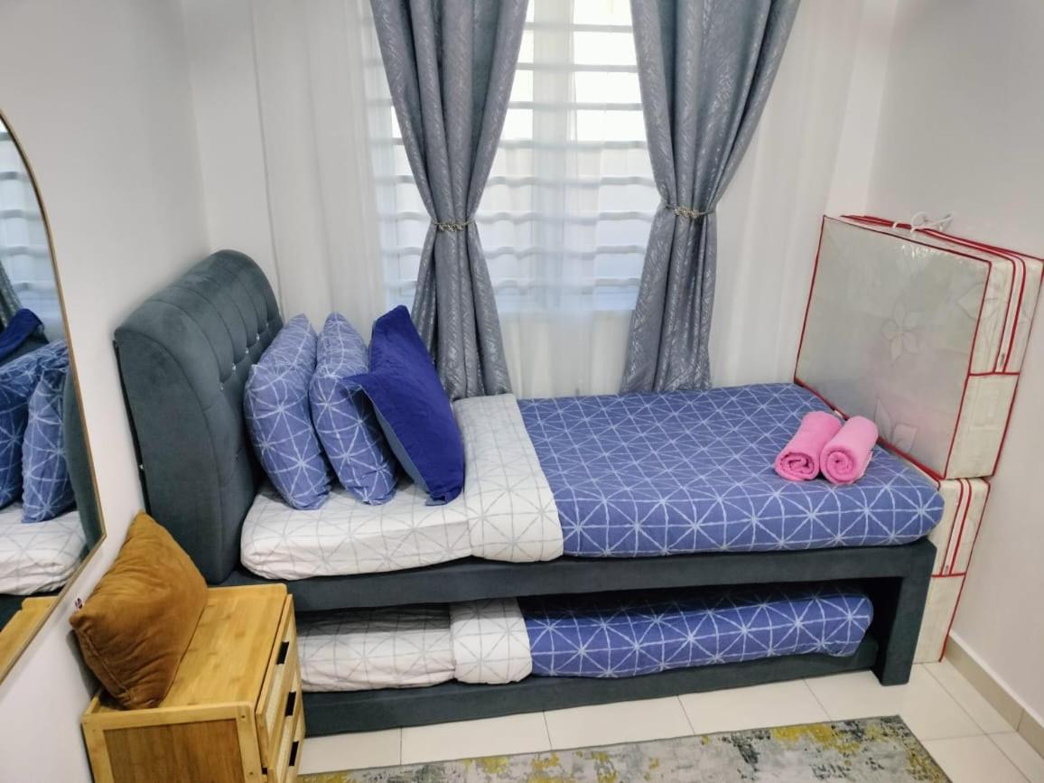 Fazlizasuite Homestay @ Teluk Kemang-Muslim Preferred Port Dickson Eksteriør bilde